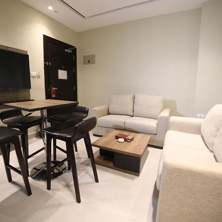 فندق صحارى الخليج Sahara Gulf Hotel Apartments Amman Zewnętrze zdjęcie
