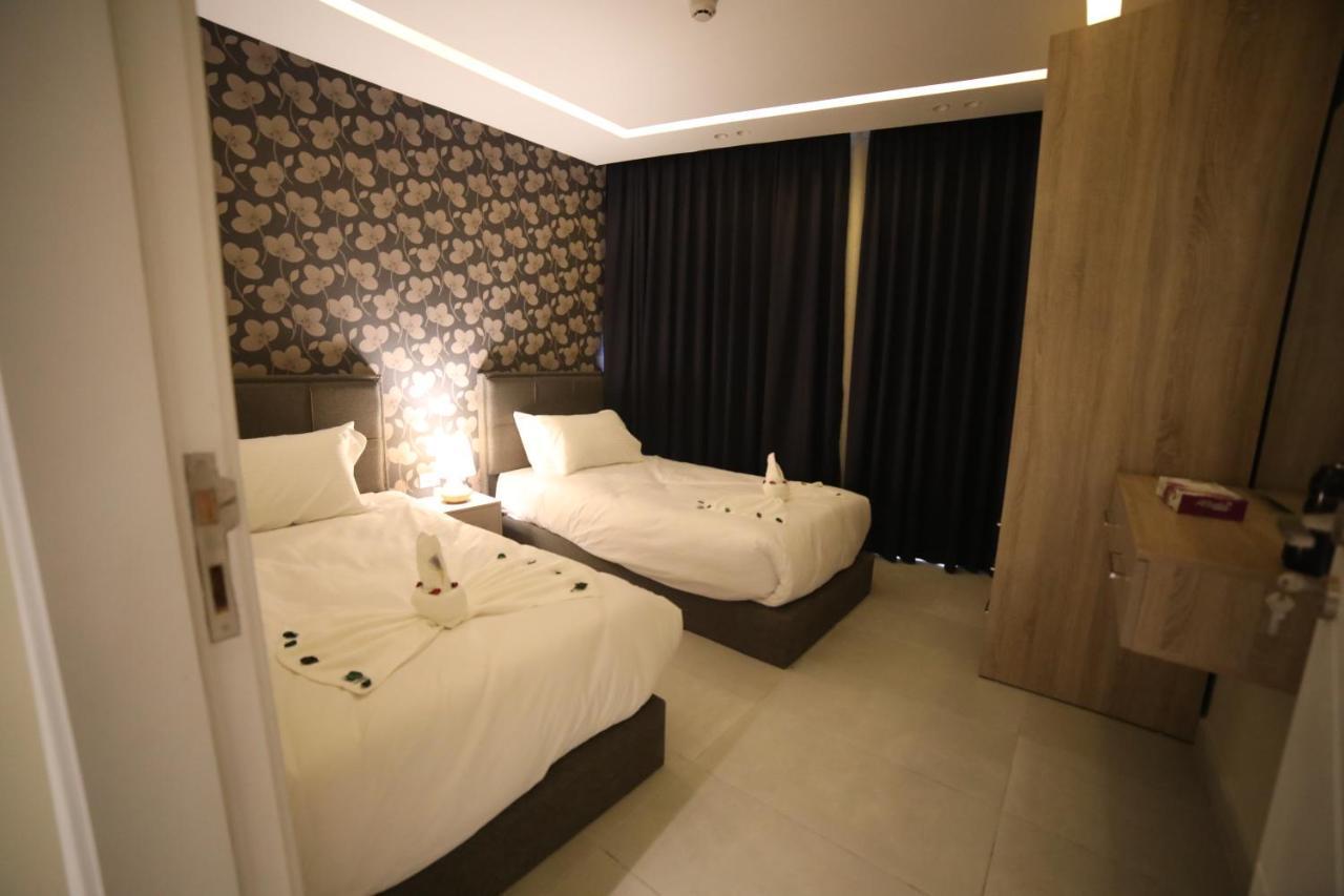 فندق صحارى الخليج Sahara Gulf Hotel Apartments Amman Zewnętrze zdjęcie